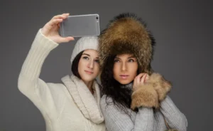 Tips and Tricks for the Perfect Best Friend Photoshoot